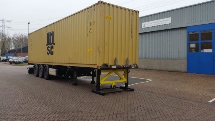 Mechanisatietechniek-van-Genderen-trailerondersteuning-Veiligheidsjuk-tot-25-ton-ondersteuning 